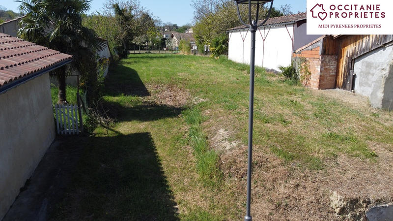 Terrain constructible - 523 m²