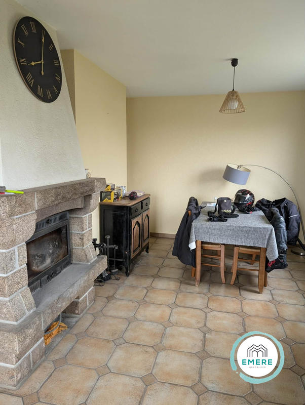 Maison - 91 m² - 6 pièces