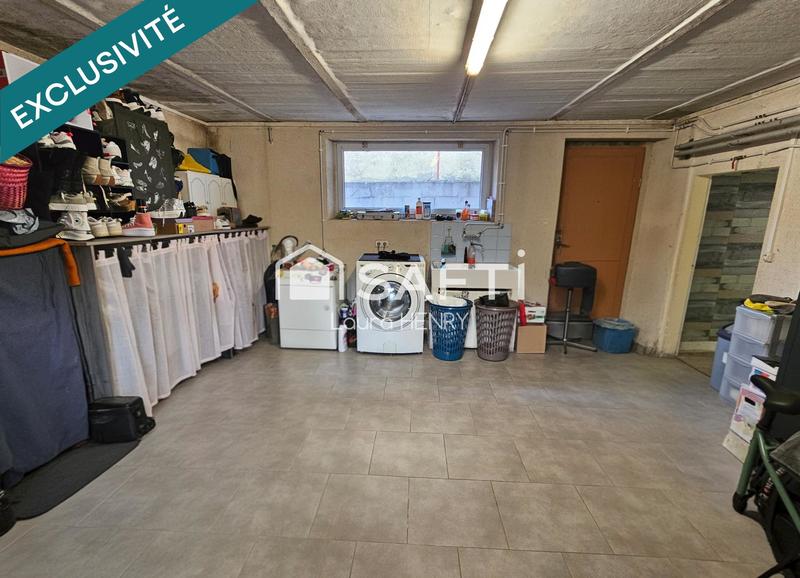 Maison - 215 m² - 7 pièces