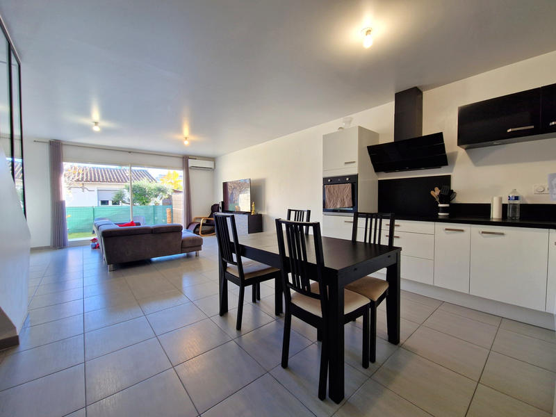 Villa - 92 m² - 4 pièces