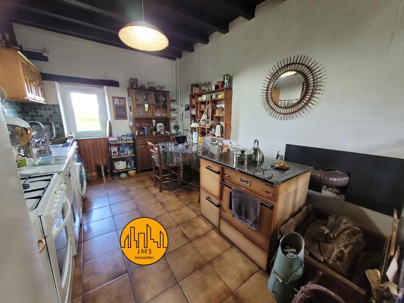 Propriété - 110 m² - 4 pièces