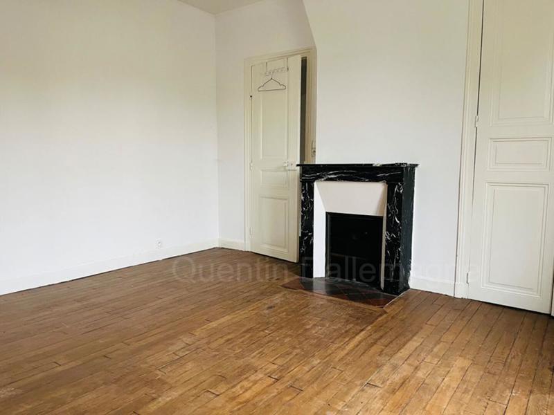 Appartement - 96 m² - 5 pièces