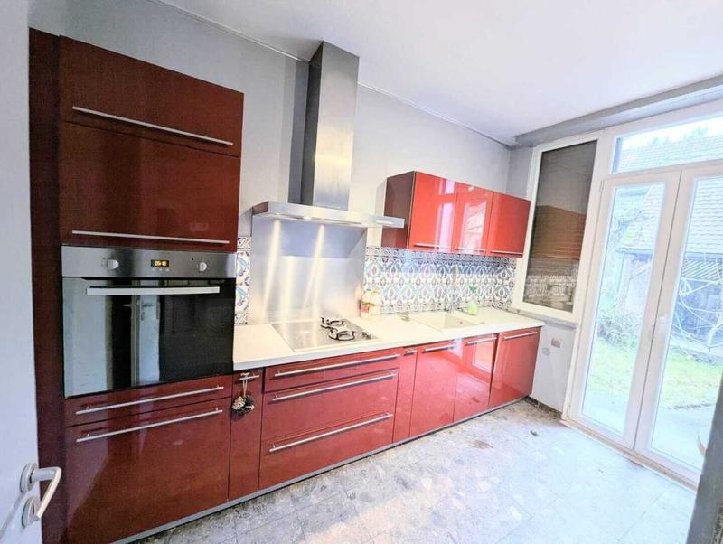 Maison - 258 m² - 6 pièces