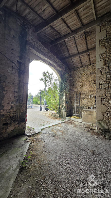 Maison ancienne - 228 m² - 8 pièces