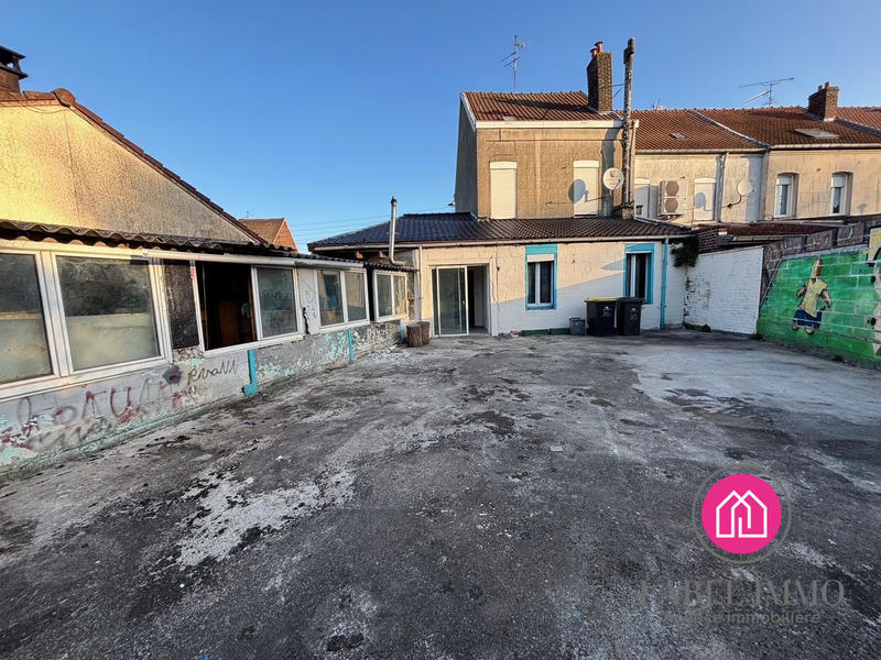 Maison - 120 m² - 4 pièces