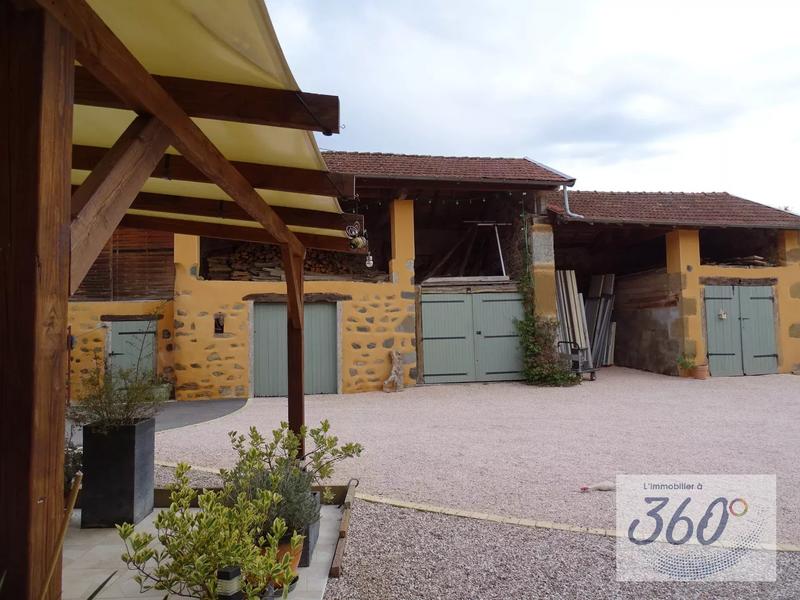 Maison - 194 m² - 6 pièces