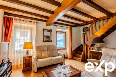 Maison - 200 m² - 7 pièces