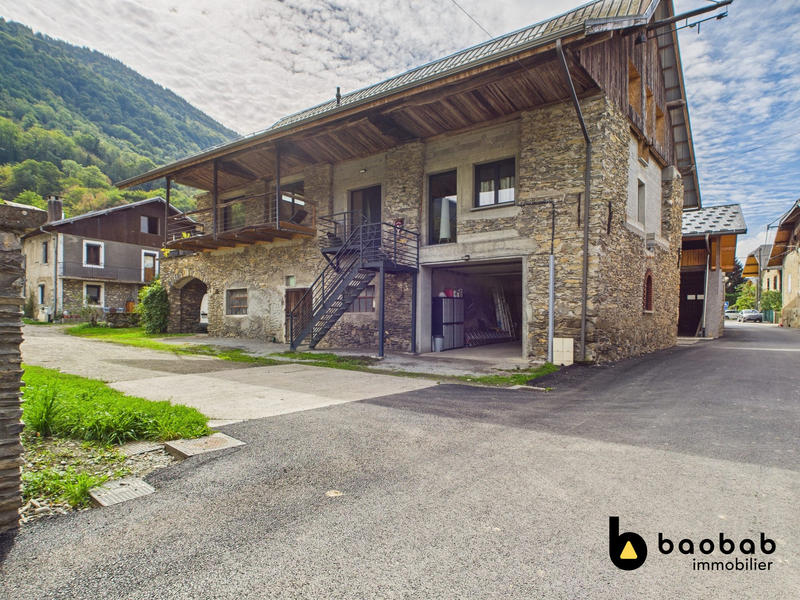 Maison - 147 m² - 3 pièces