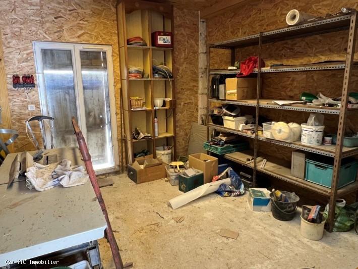 Propriété - 120 m² - 4 pièces