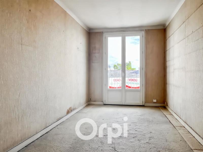 Appartement - 90 m² - 4 pièces