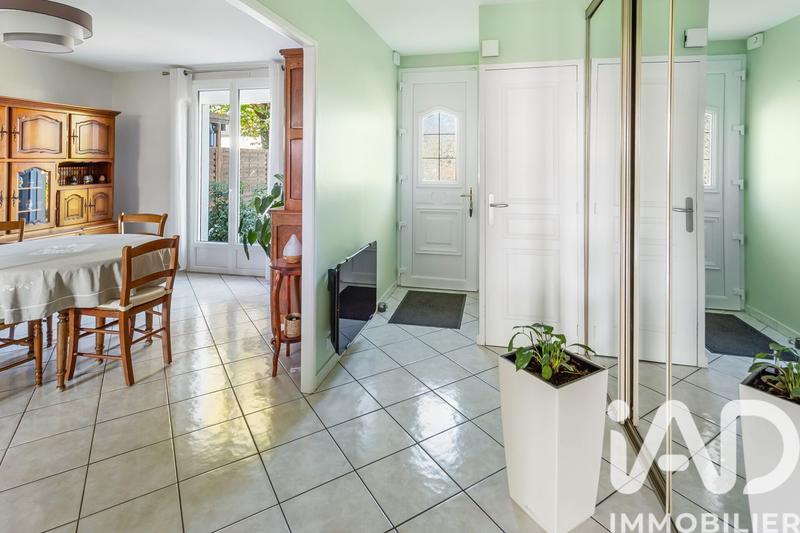 Maison - 88 m² - 5 pièces