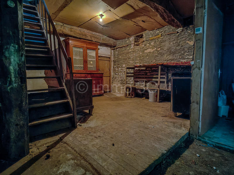 Maison de village - 194 m² - 10 pièces