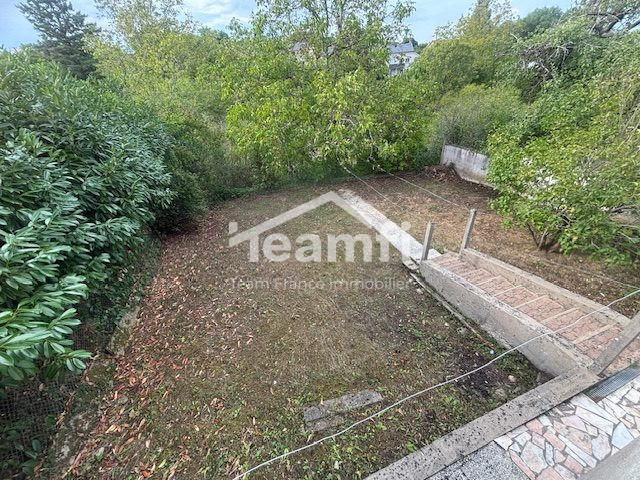 Maison - 114 m² - 7 pièces