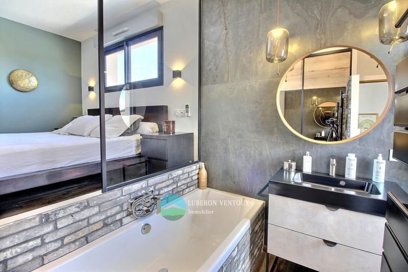 Maison - 191 m² - 8 pièces