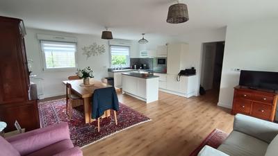 Appartement - 80 m² - 3 pièces