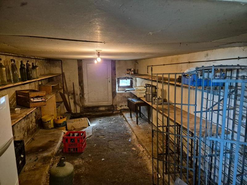 Maison - 245 m² - 5 pièces