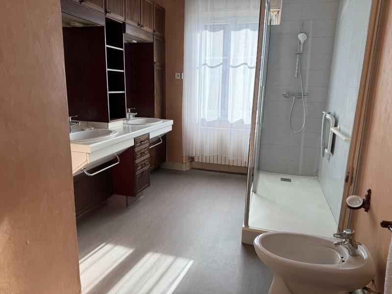 Maison bourgeoise - 153 m² - 5 pièces