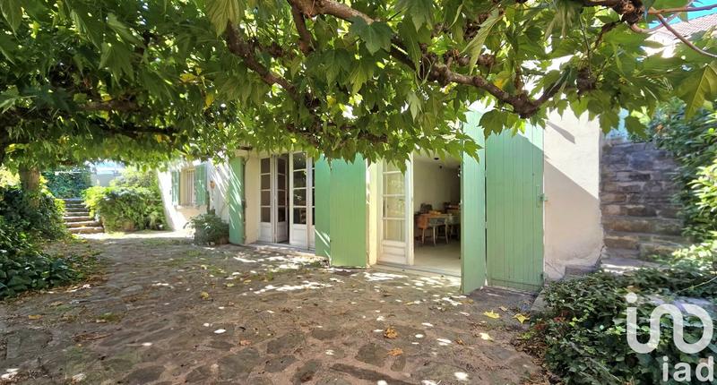 Maison - 186 m² - 7 pièces