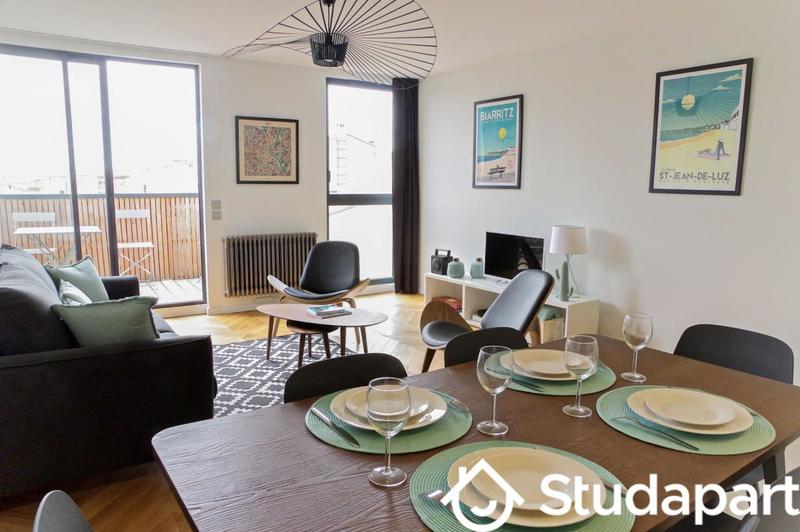 Appartement - 70 m² - 3 pièces