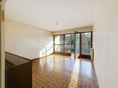 Appartement - 64 m² - 4 pièces