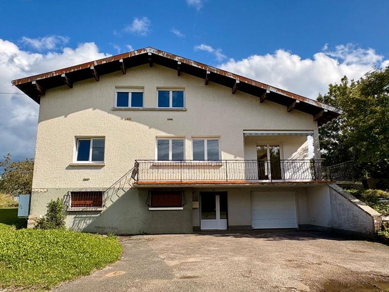 Maison - 137 m² - 6 pièces