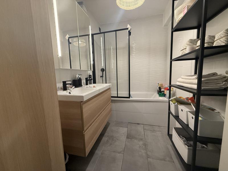 Appartement - 70 m² - 3 pièces