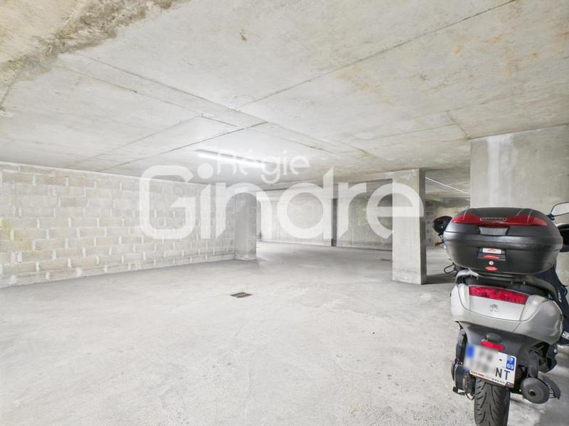 Garage - 16 m²