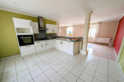 Appartement - 108 m² - 5 pièces