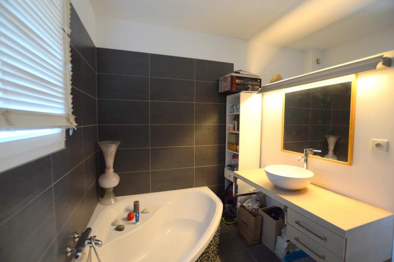 Villa - 130 m² - 5 pièces