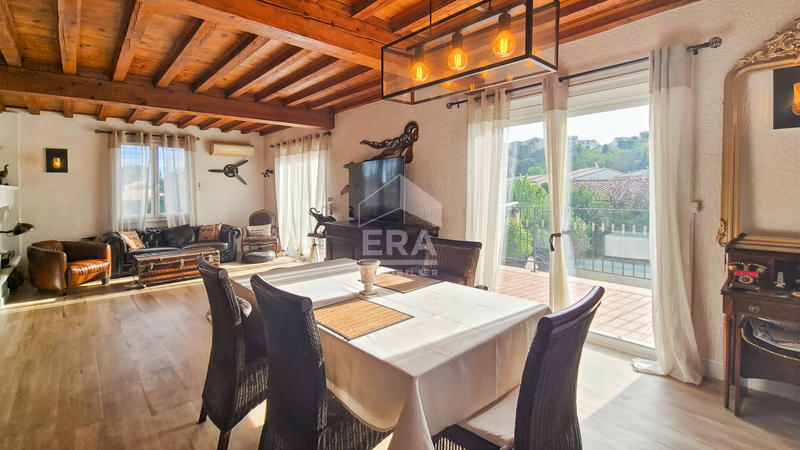 Maison - 155 m² - 5 pièces