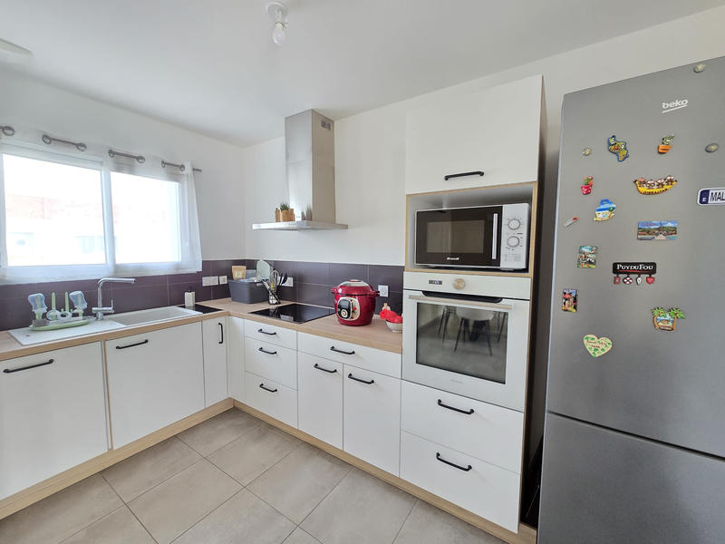 Maison - 85 m² - 4 pièces