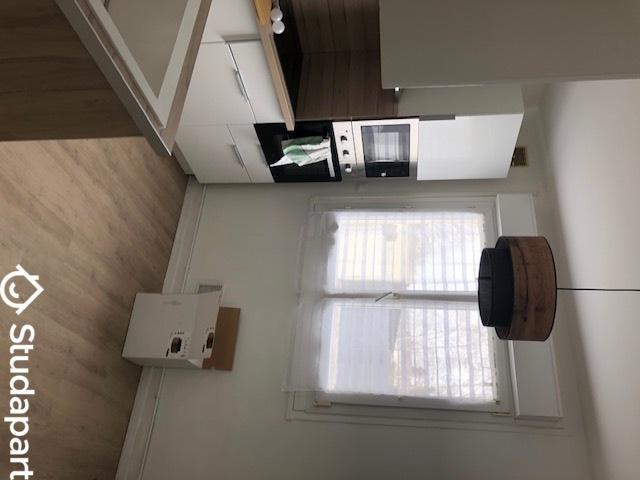 Chambre - 14 m² - 1 pièce