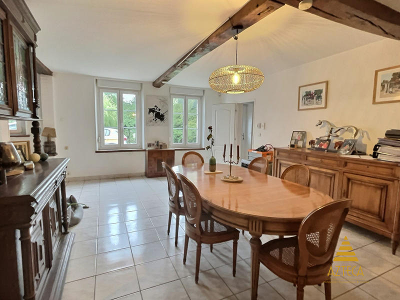 Maison - 127 m² - 5 pièces