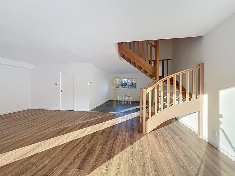 Maison - 148 m² - 6 pièces