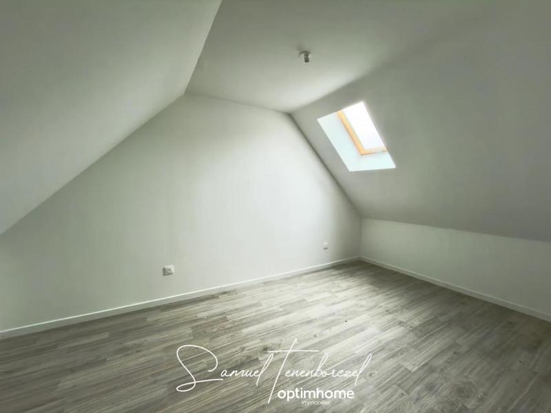 Propriété - 330 m² - 6 pièces