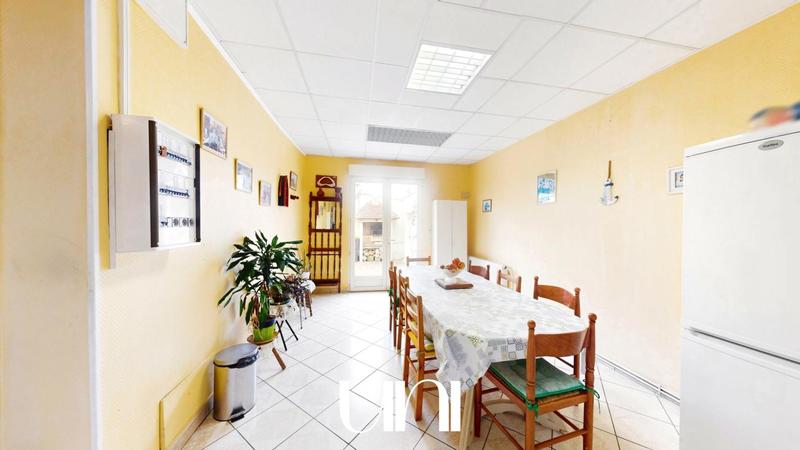 Maison - 127 m² - 6 pièces