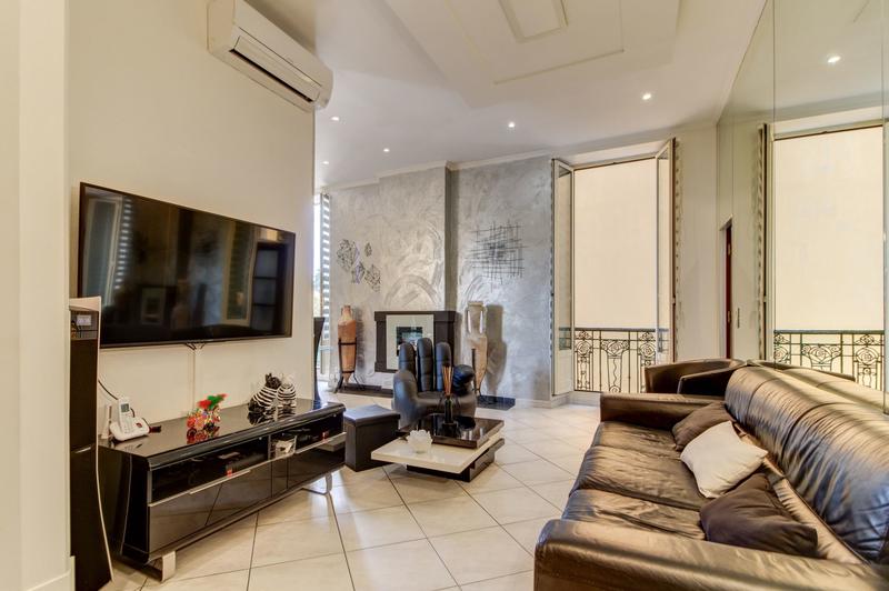 Appartement - 80 m² - 3 pièces