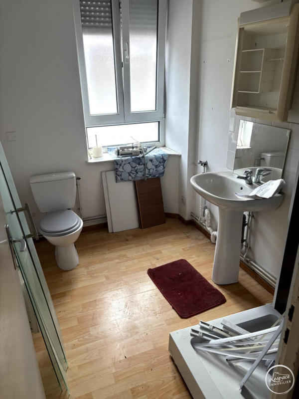 Appartement - 170 m² - 8 pièces