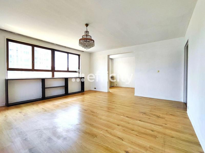 Appartement - 75 m² - 3 pièces