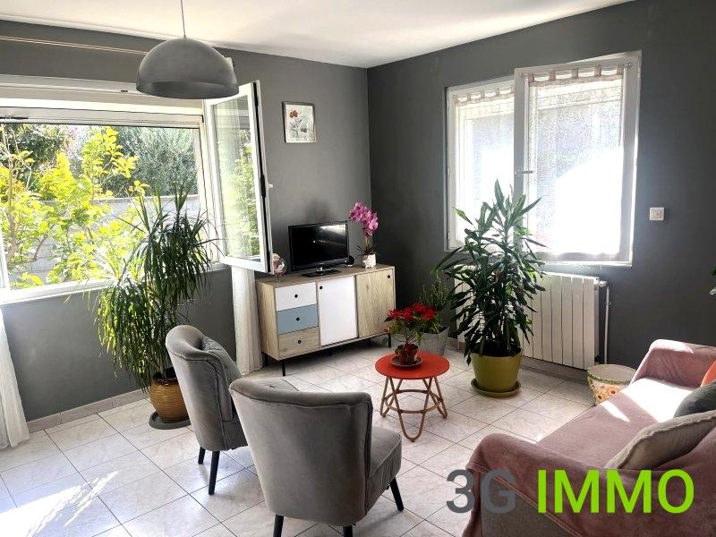 Maison - 100 m² - 4 pièces