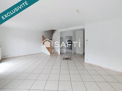 Maison - 110 m² - 5 pièces