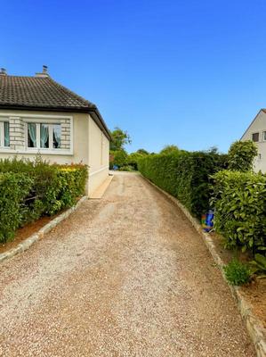 Maison - 150 m² - 8 pièces