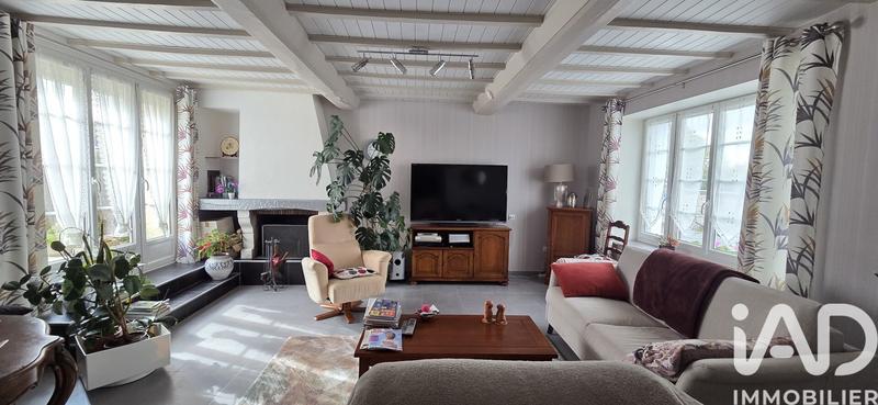 Maison - 121 m² - 5 pièces