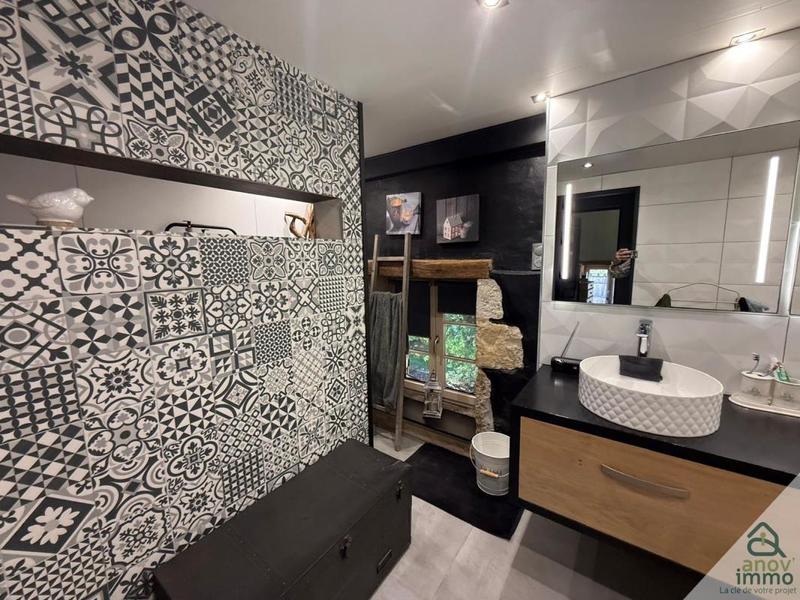 Demeure - 165 m² - 6 pièces