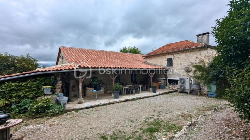 Gîte - 390 m² - 20 pièces