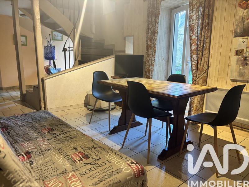 Maison de village - 110 m² - 5 pièces