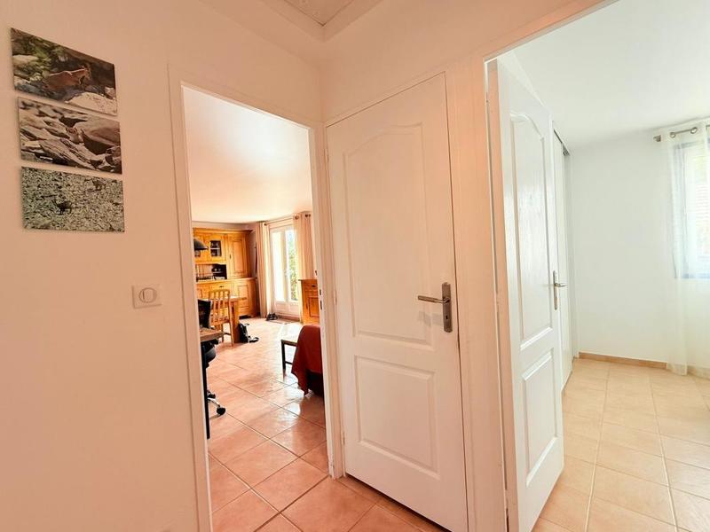 Maison - 80 m² - 5 pièces