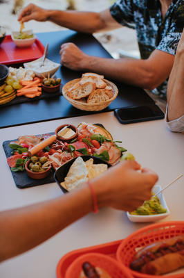 Bar Shapers Club House