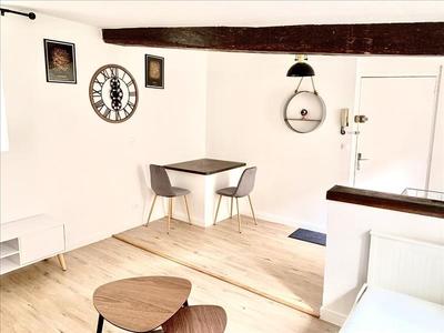 Studio - 27 m² - 1 pièce