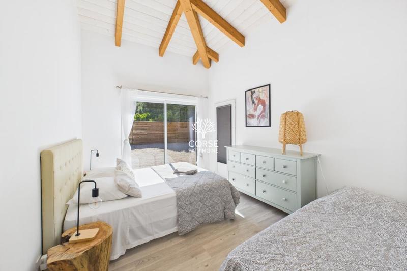 Villa - 325 m² - 11 pièces